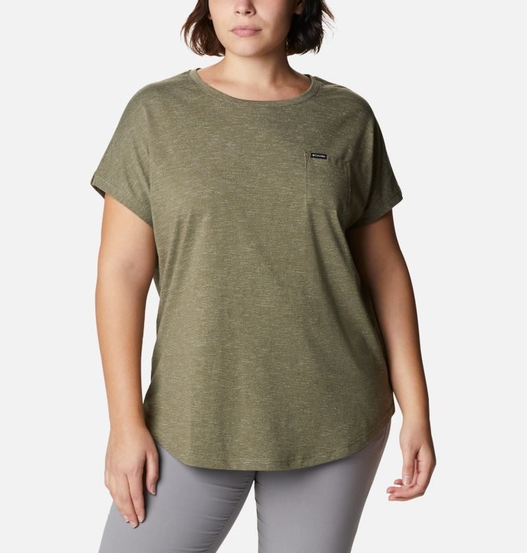 Women\'s Columbia Cades Cape T Shirts Olive | Plus Size CA-V538L